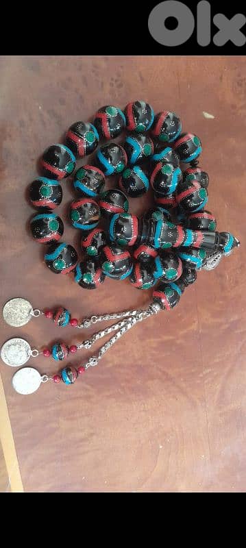 مسبحه يسر ضخمه مقاس ٢١ تطعيم يسر وملاكيت ومرجان دق فضه