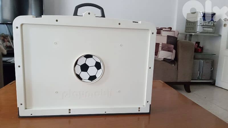 ملعب كرة قدم Playmobil أصلي – حالة ممتازة 1