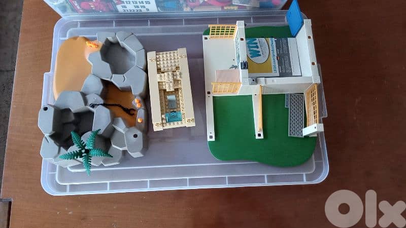 LEGO + Playmobil – قطع تركيب متنوعة 1