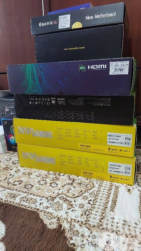 5 GPUS (RTX 3080 MSI ×1 ; RTX 3080TI MANLI × 2 ; RTX 3090 ZOTAC ×2) 3