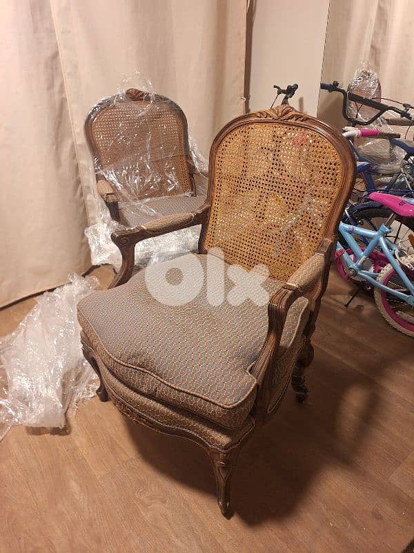 كراسي صالون عدد٢ فوتوي لويس الخامس عشر ضهر مقشش فرنسي ناعم انتيك 0