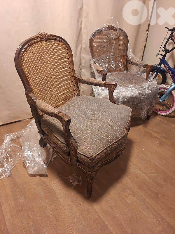 كراسي صالون عدد٢ فوتوي لويس الخامس عشر ضهر مقشش فرنسي ناعم انتيك 1