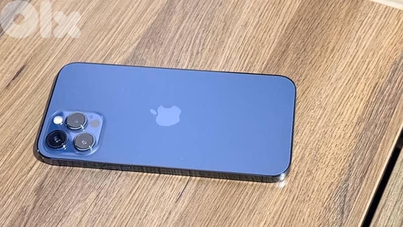 Iphone 12 pro max 128gb - Very Good Condition 2