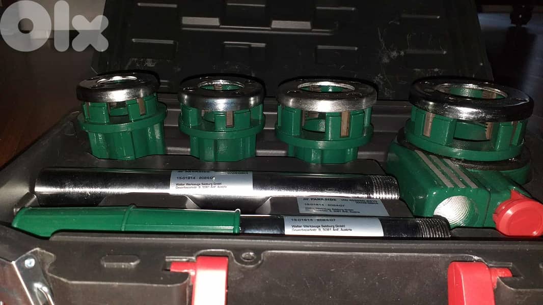 BSPT Pipe Threading Set  Parkside tools  40$ طقم قلاووز 2