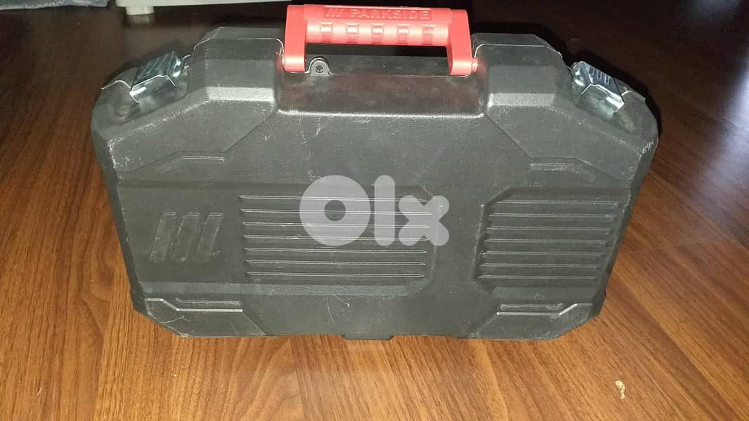 BSPT Pipe Threading Set  Parkside tools  40$ طقم قلاووز 7