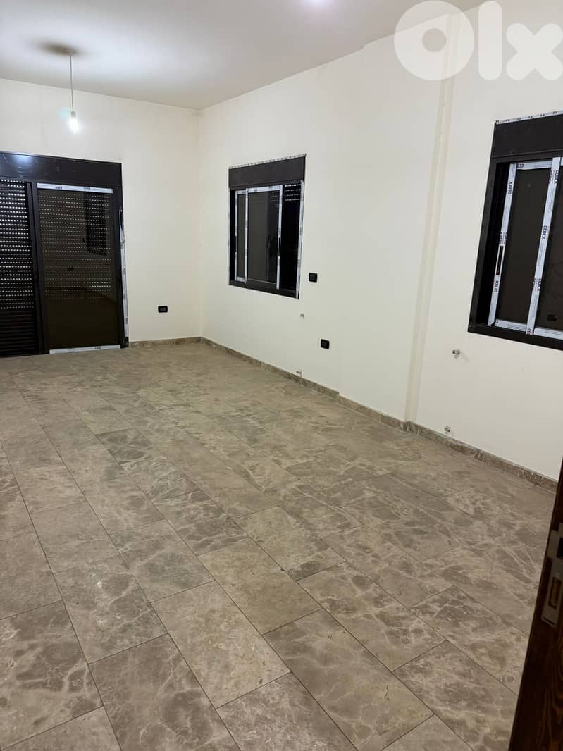 Apartment for sale in Maalaqah - شقة للبيع في معلّقة 0