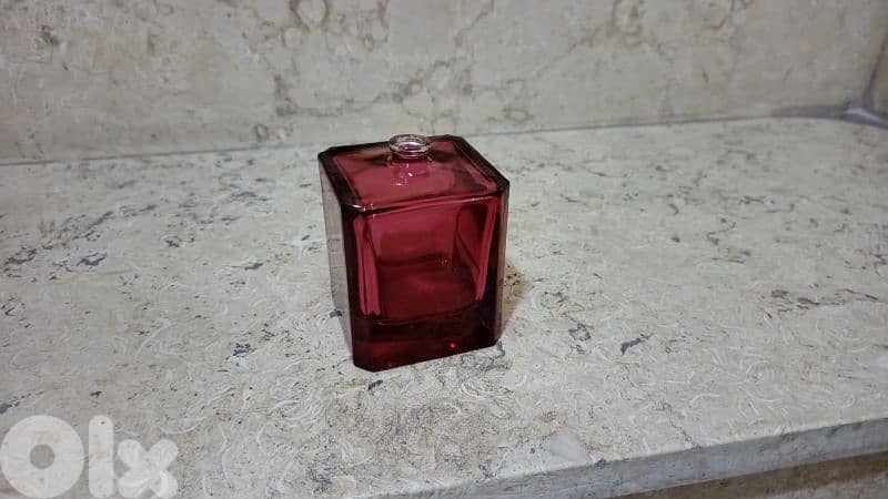 perfum bottle 1