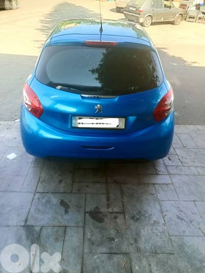 Peugeot 208 2013