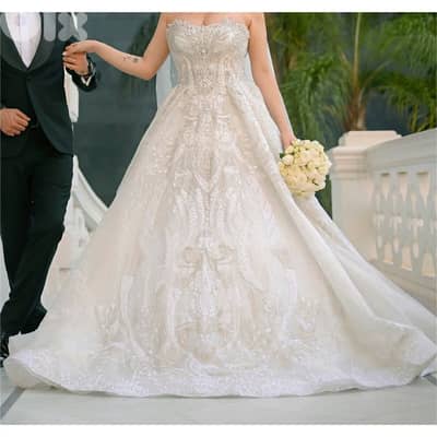 royal wedding dress