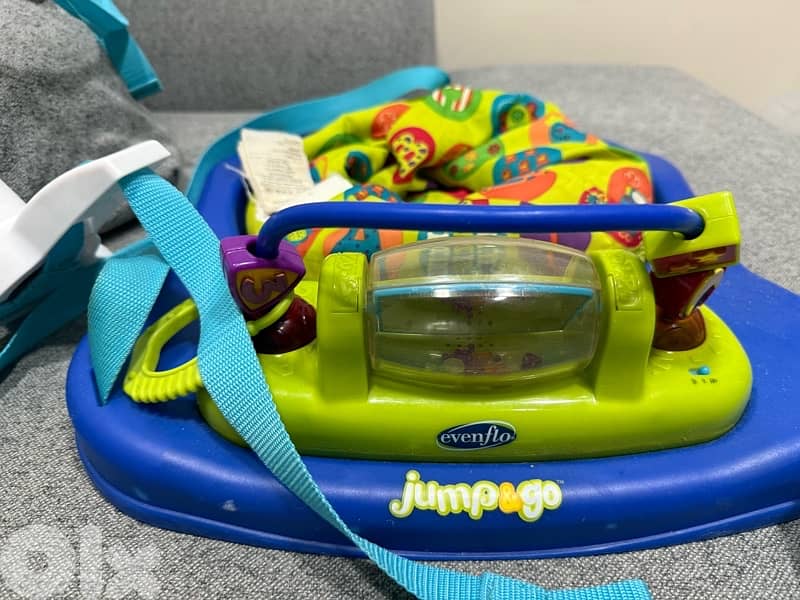 Baby jumper-evenflo 3