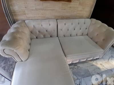 زاويه مع طاولات