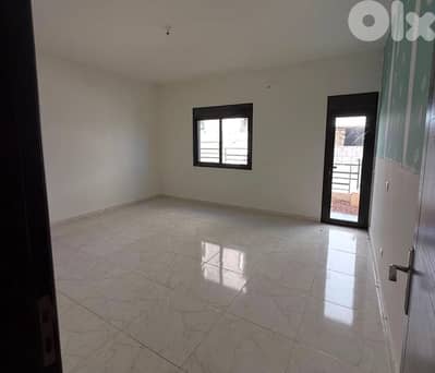 Apartment for sale in Haouch el Omara - شقة للبيع في حوش الأمراء