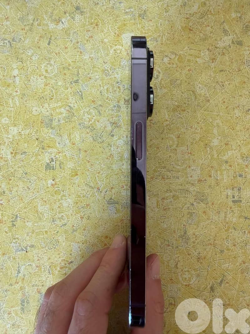 iPhone 14 Pro Battery 74% 2