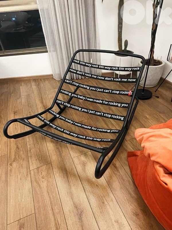 High Quality Fatboy Beanbag + Chair – Like New 2