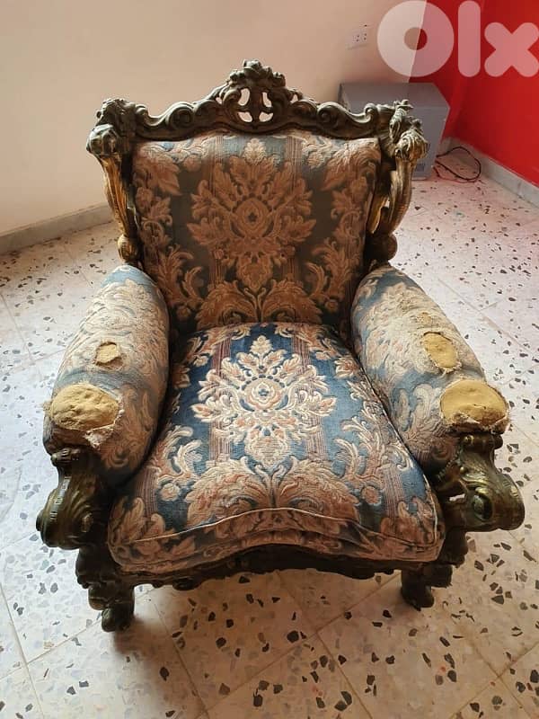 كنابيات مع طاولة وكراسي خشب زين 5