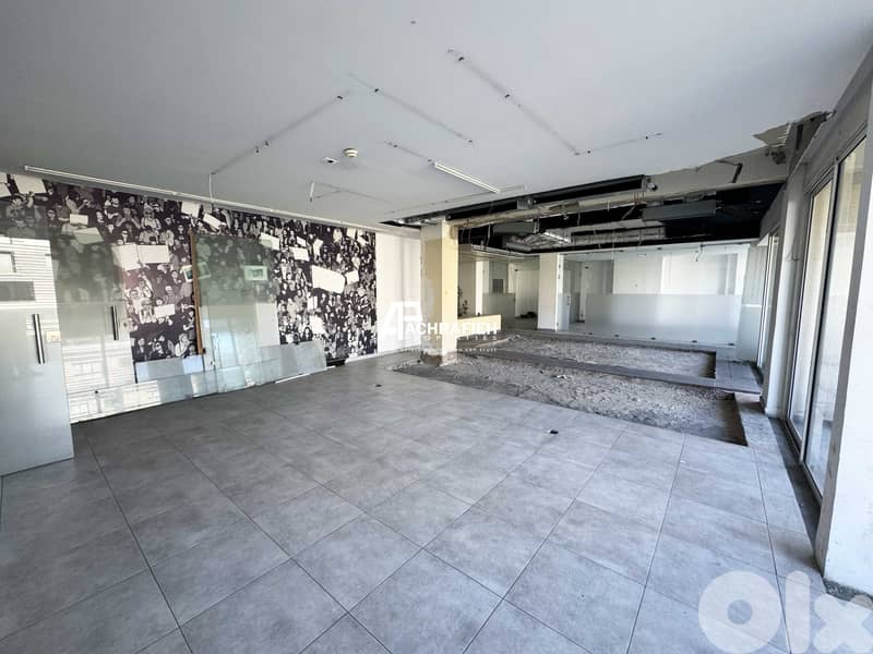 Office For Rent in Downtown - مكتب للأجار في وسط بيروت 0