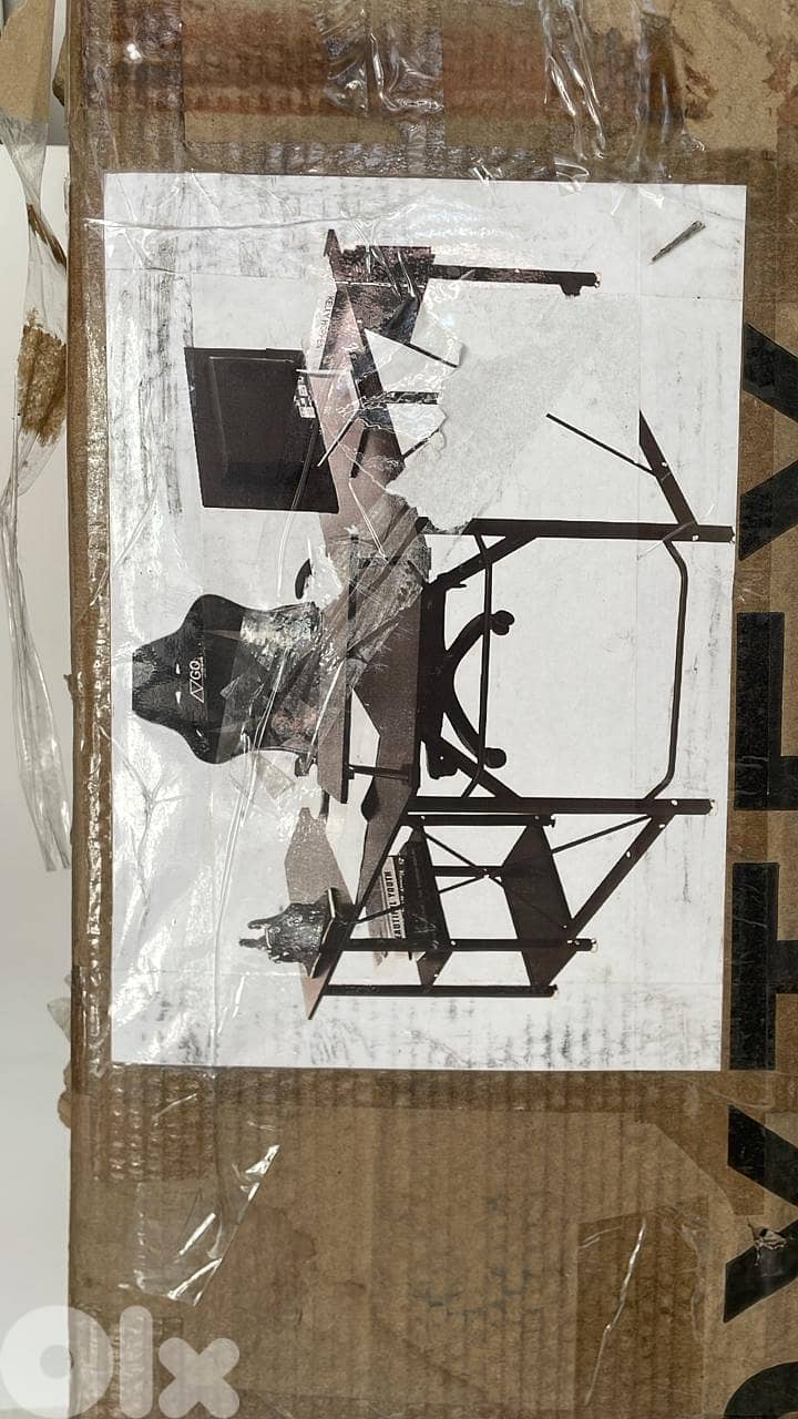 New desk in box metal and wood 0