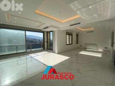 apartment for sale in adma 210m / شقة للبيع في ادما ٢١٠ متر