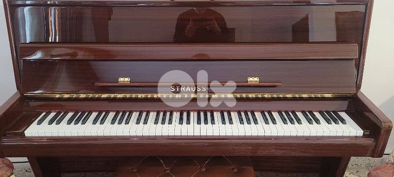 Piano Strauss Great Condition 1