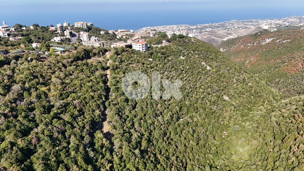 Land for sale in Breij - أرض للبيع في بريج 3