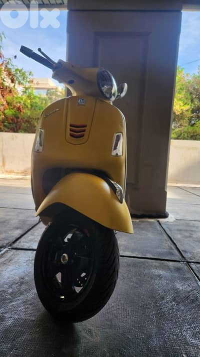 Vespa GTS Fully Accessoried