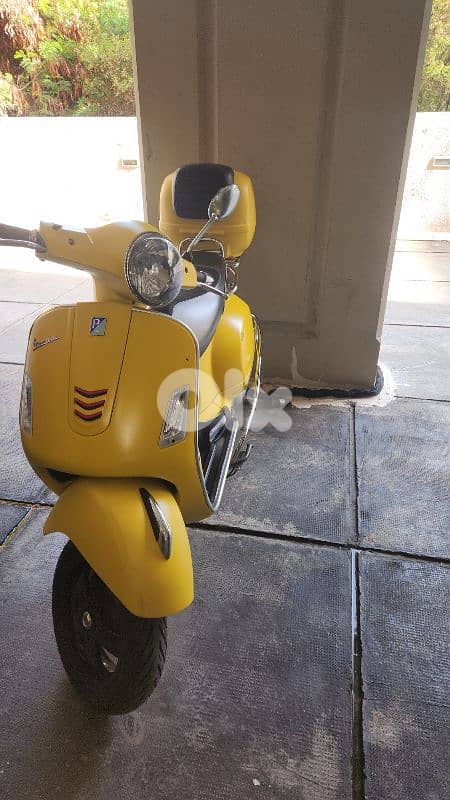 Vespa GTS Fully Accessoried 2