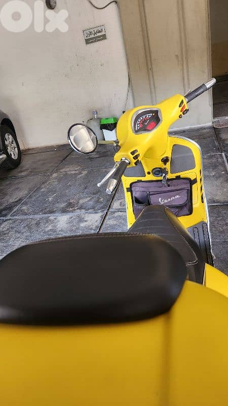 Vespa GTS Fully Accessoried 4
