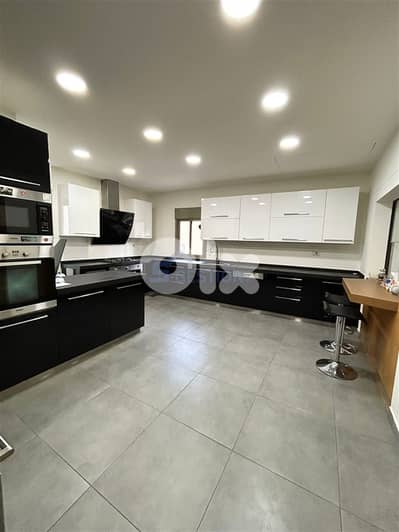 Furnished Apartment for Rent in Gemmayze | شقة مفروشة للإيجار