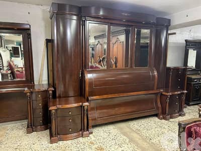 اوضة نوم ملكية خشب زان ولاتي كلا ملبسة قشر سحاب ودرف