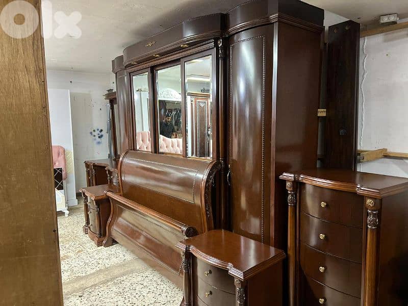 اوضة نوم ملكية خشب زان ولاتي كلا ملبسة قشر سحاب ودرف 1