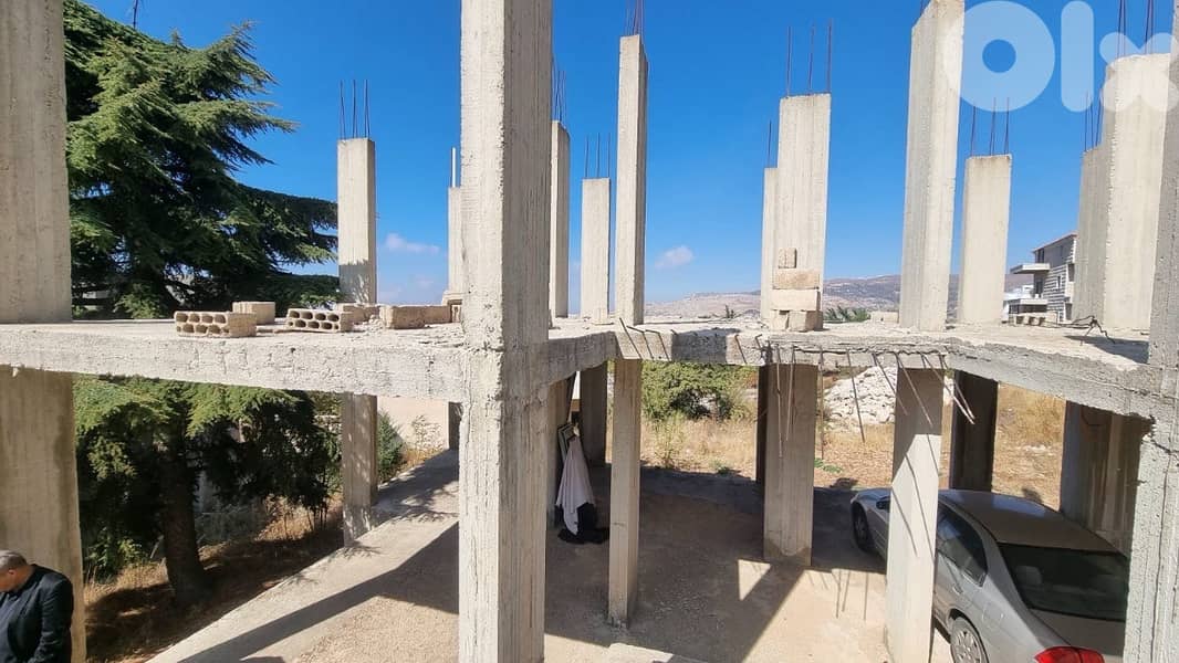 Land for Sale in Trshish-  ‎أرض للبيع مع فيلا قيد الإنشاء في ترشيش 2