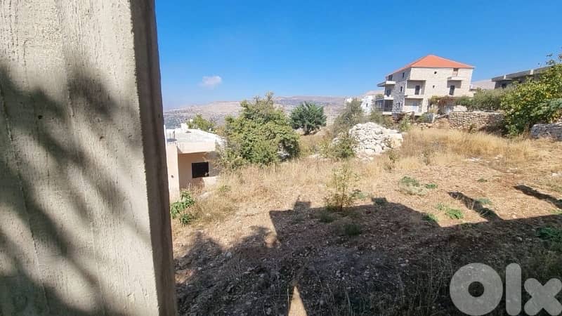 Land for Sale in Trshish-  ‎أرض للبيع مع فيلا قيد الإنشاء في ترشيش 7