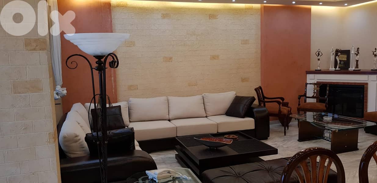 Furnished & Decorated Apartment For Sale In Aley شقة للبيغ قي عليه 0