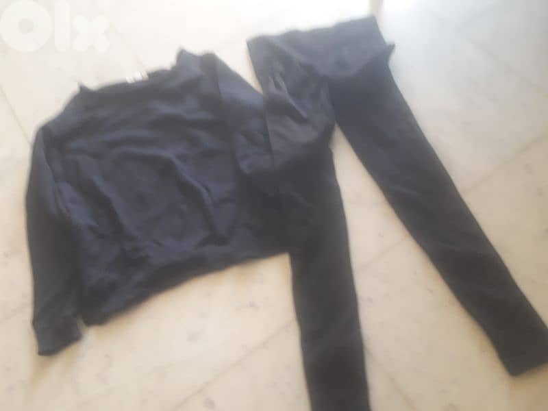 شروة تياب واحذية حوالي ٦٠ قطعة 8