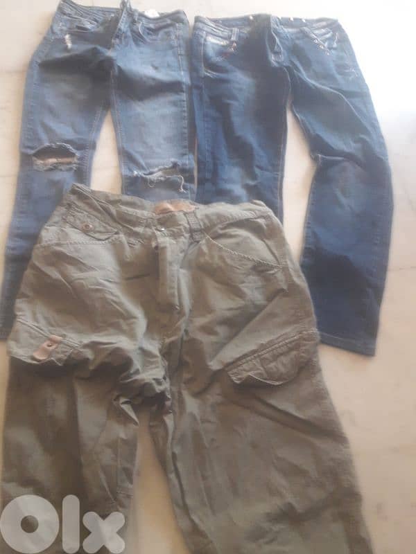 شروة تياب واحذية حوالي ٦٠ قطعة 11