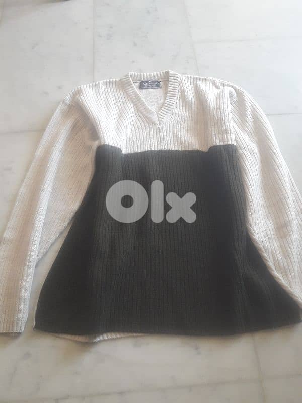 شروة تياب واحذية حوالي ٦٠ قطعة 14