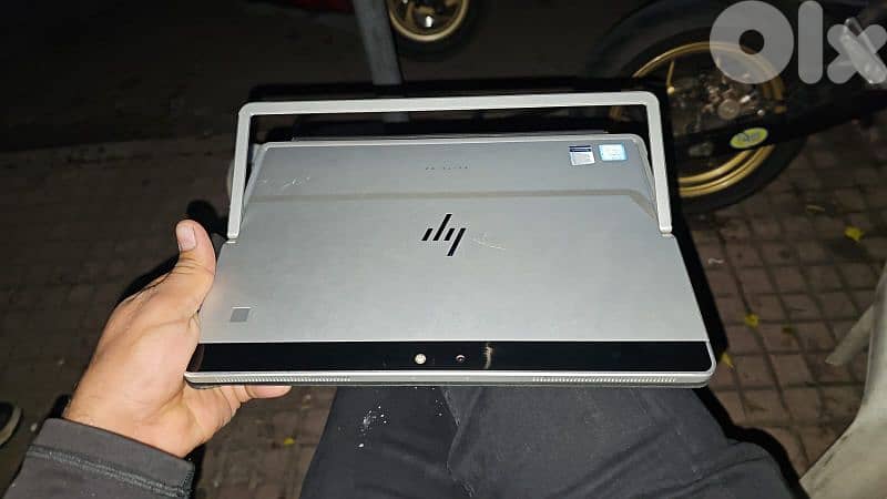 tablet  laptop 5