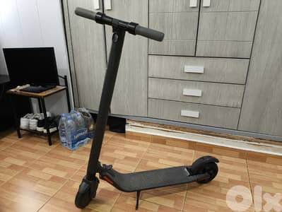 Ninebot Segway ES2 electric scooter