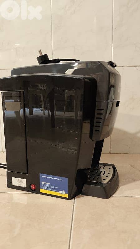 Raqwa Najjar Coffee Machine 3