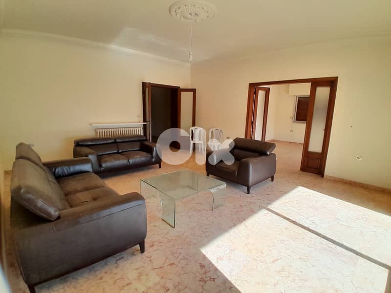 Apartment for Rent – Achrafieh | 240 sqm شقة للإيجار – الأشرفية 0