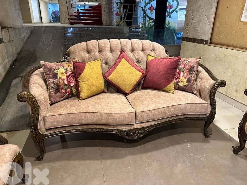 طقم كنبايات حفر ملكي خشب زان قماش وردة اسفنج إكسترا 0