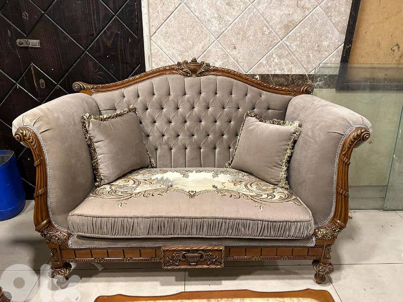 طقم كنبايات حفر ملكي مصري خشب زان اربع قطع وطاولة رخام 1