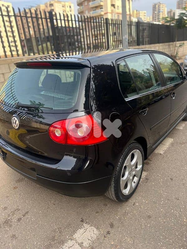 فولكسفاغن أي دي 5 2005 0