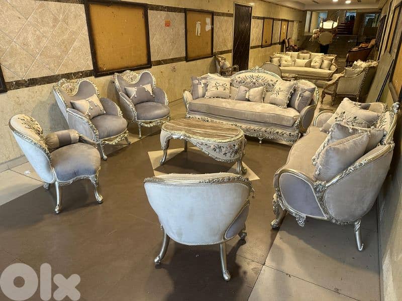 طقم كنبايات ملكي حفر خشب زان مصري جديد ست قطع وطاولة قماش وردة 7