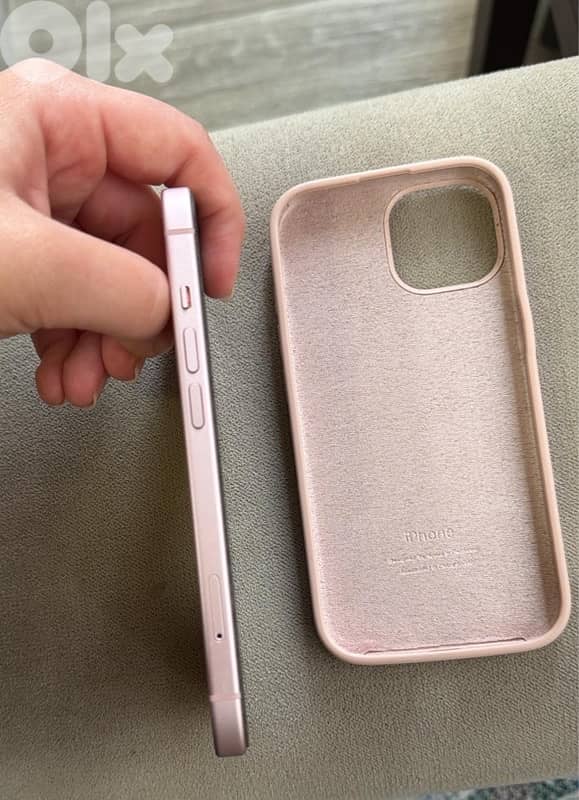 pink iphone 15 1