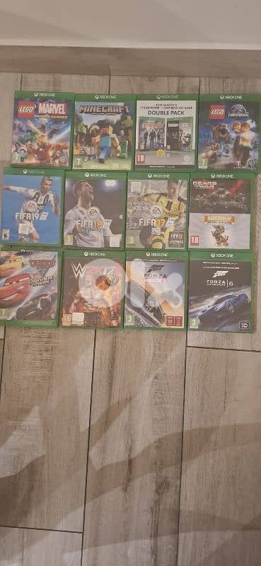 xbox one  cd each 25usd negotiable 0