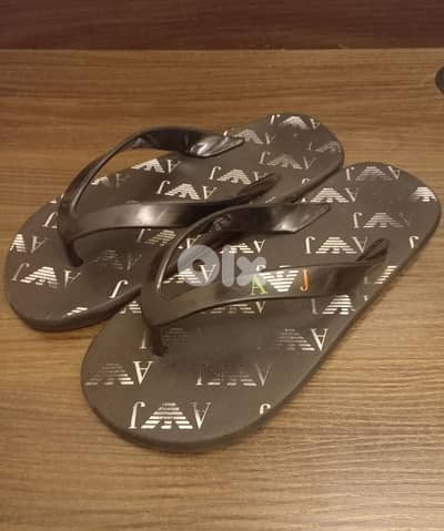 ARMANI slippers