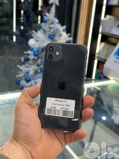 iPhone 11 64Gb used like new battery 92%