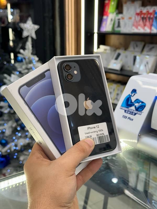 iPhone 12  128Gb used like new battery 90% 1