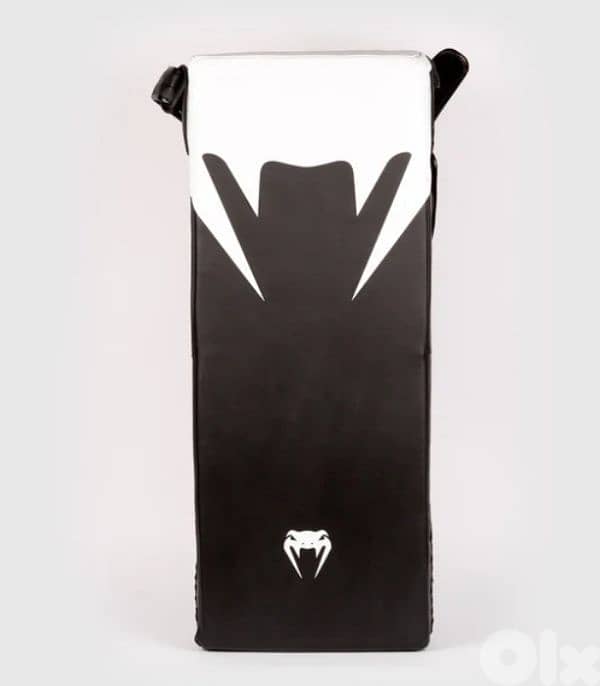 Venum Kicking Shield 0